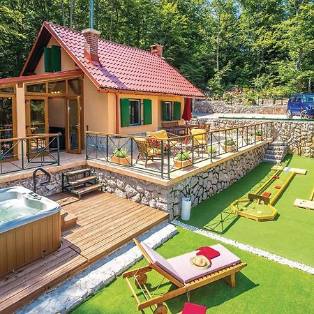 Stunning Home In Bribir With Kitchen Екстериор снимка